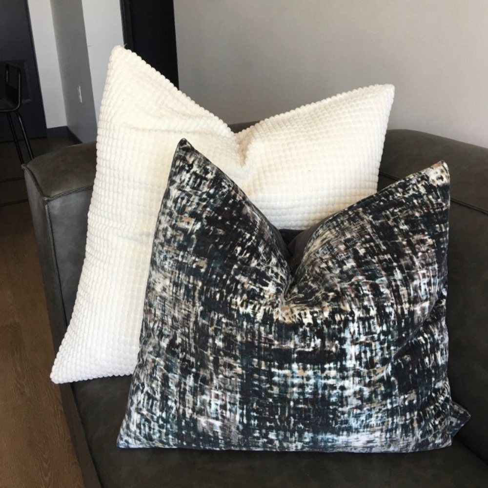 Accent Pillows (Bundle of 4)